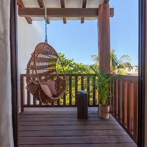 apt-onda-maya-adults-only.quintano-roohotels.com/